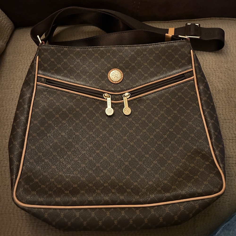 Rioni Aletta Daily Messenger Bag - Picture 4 of 12